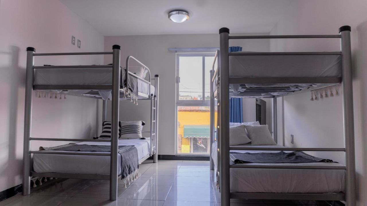Esencia Hostal Terminal Oaxaca Екстер'єр фото