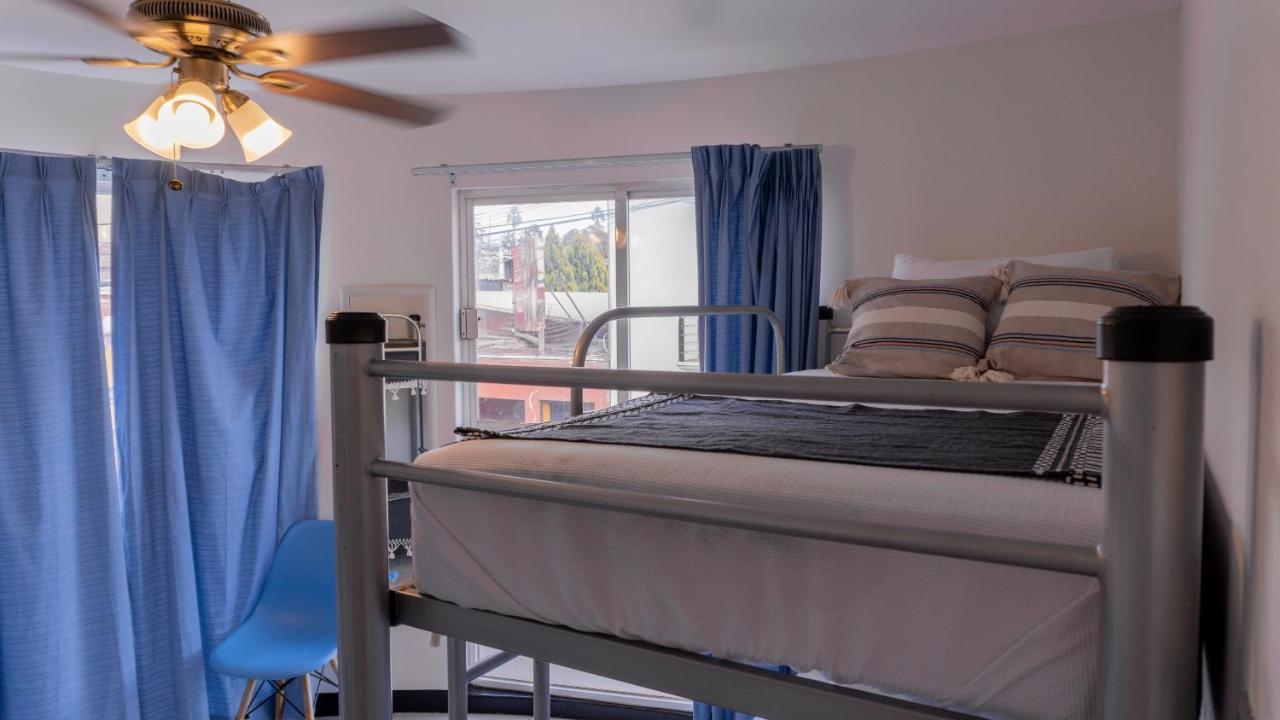 Esencia Hostal Terminal Oaxaca Екстер'єр фото