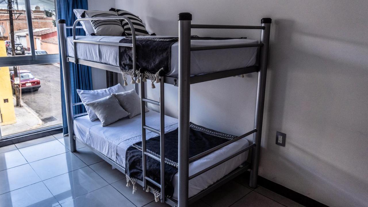 Esencia Hostal Terminal Oaxaca Екстер'єр фото