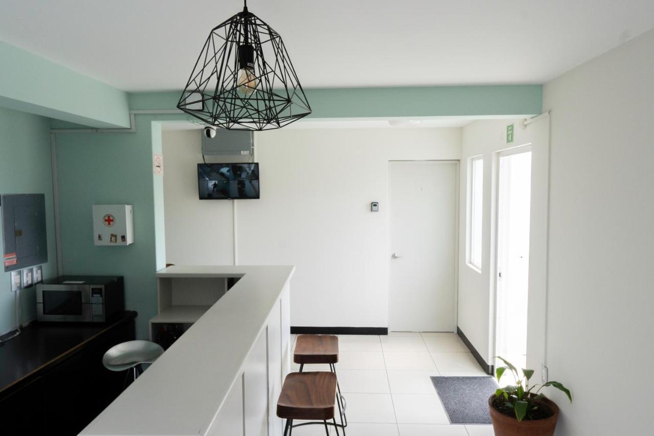 Esencia Hostal Terminal Oaxaca Екстер'єр фото