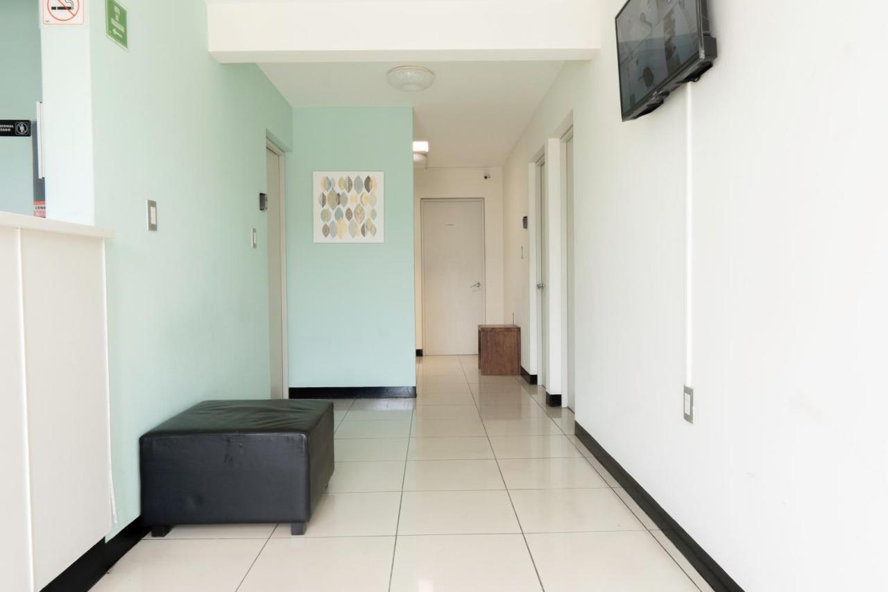 Esencia Hostal Terminal Oaxaca Екстер'єр фото